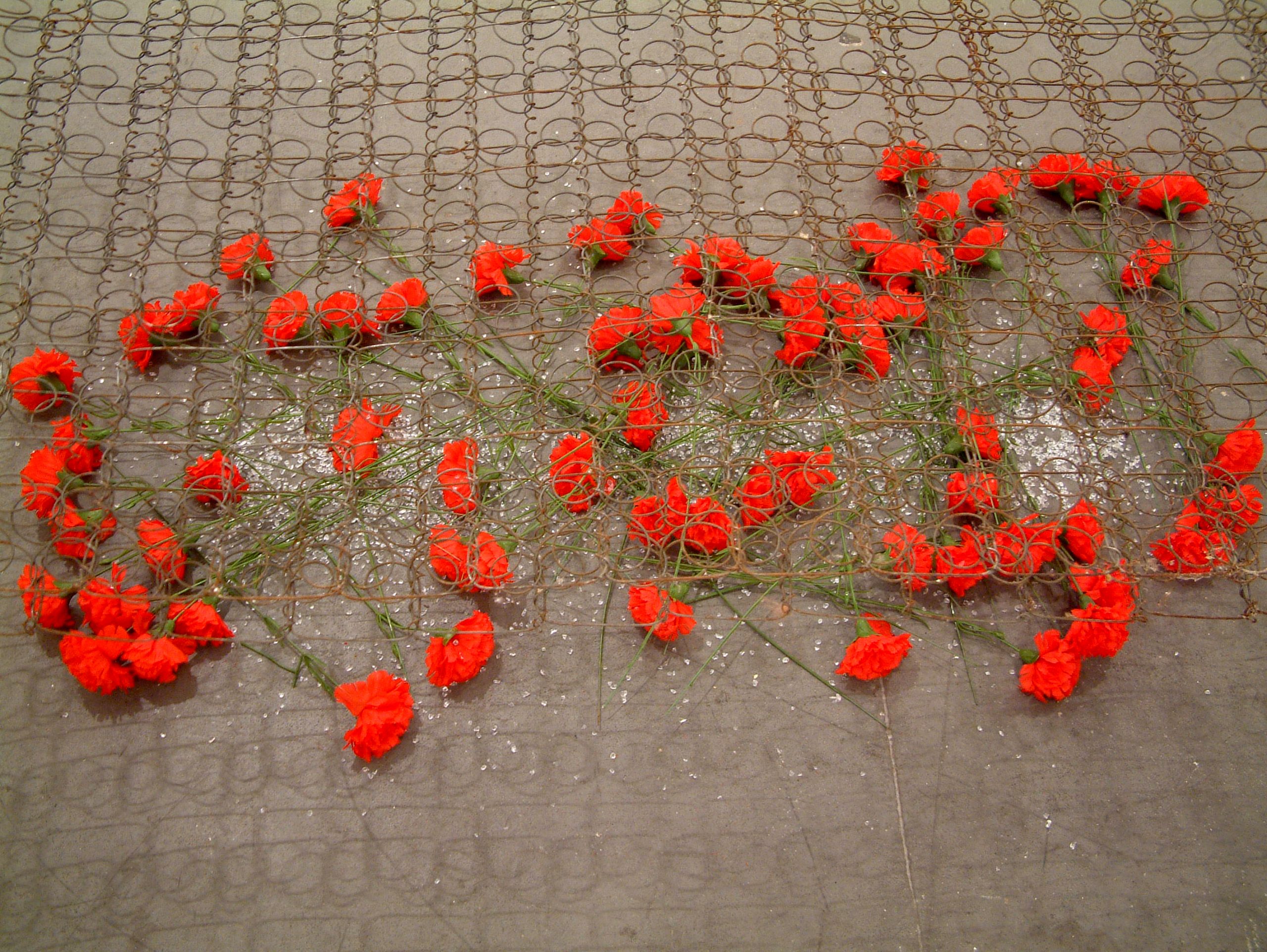 02_Unergründlich_Installation_2004